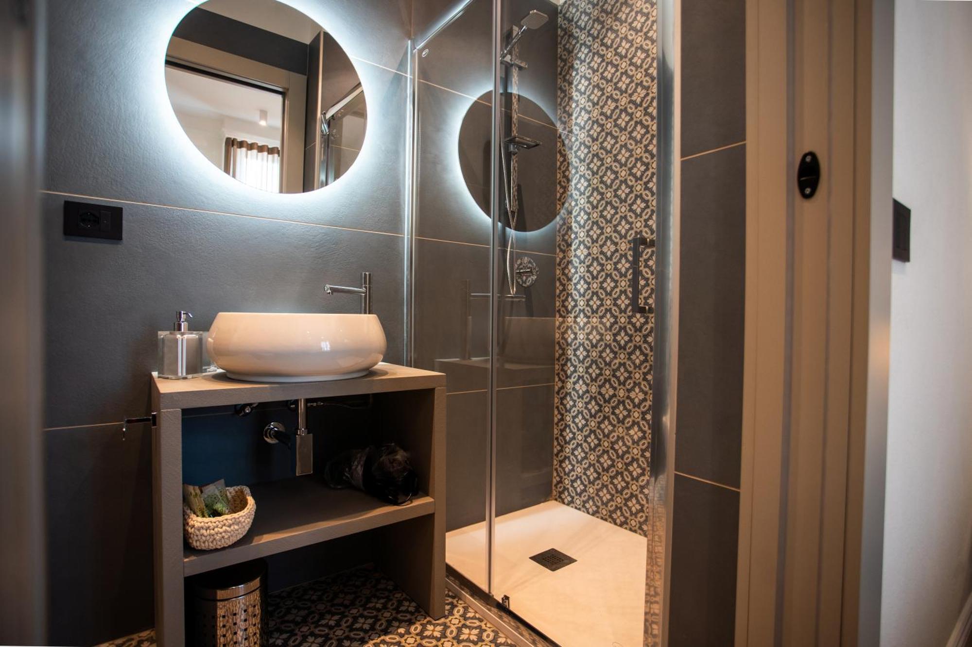 Boemi Smart Suites Napels Buitenkant foto