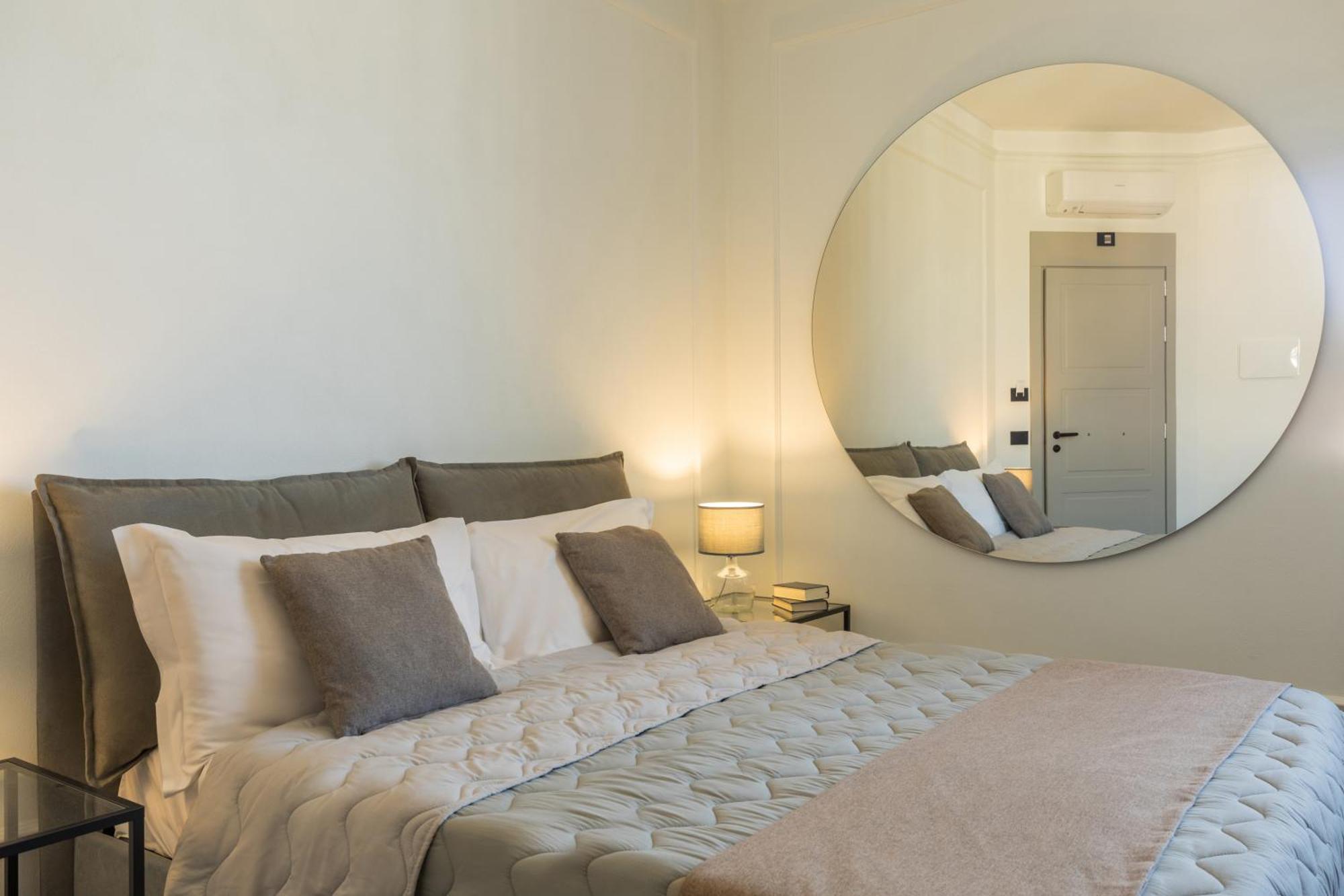 Boemi Smart Suites Napels Buitenkant foto