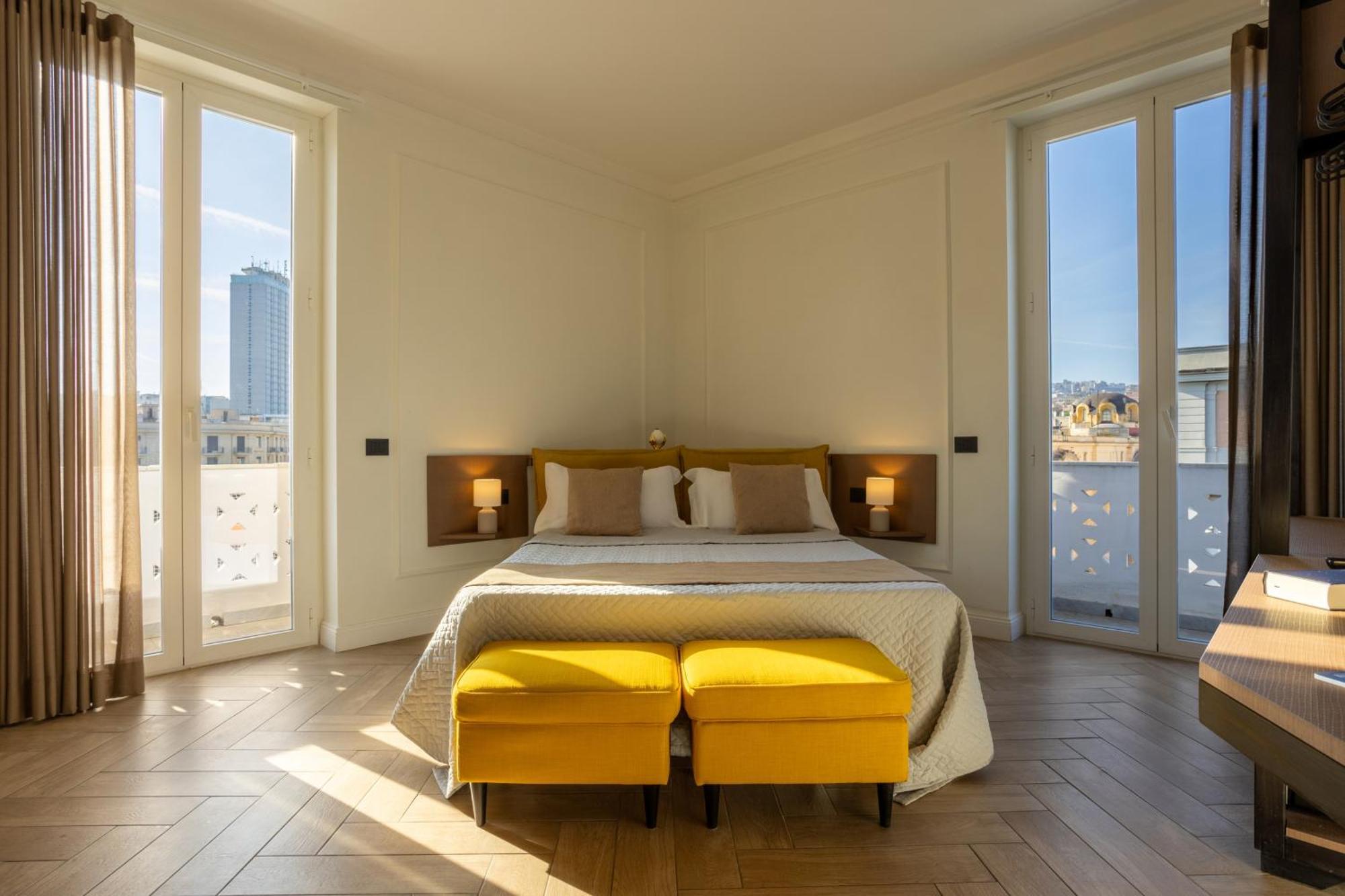 Boemi Smart Suites Napels Buitenkant foto