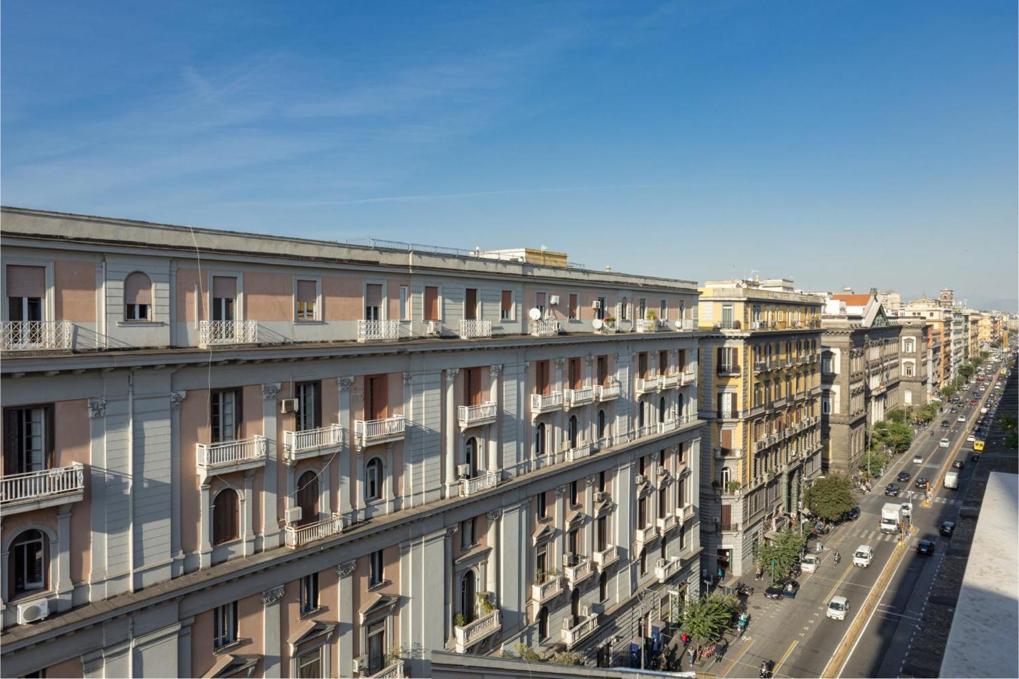 Boemi Smart Suites Napels Buitenkant foto