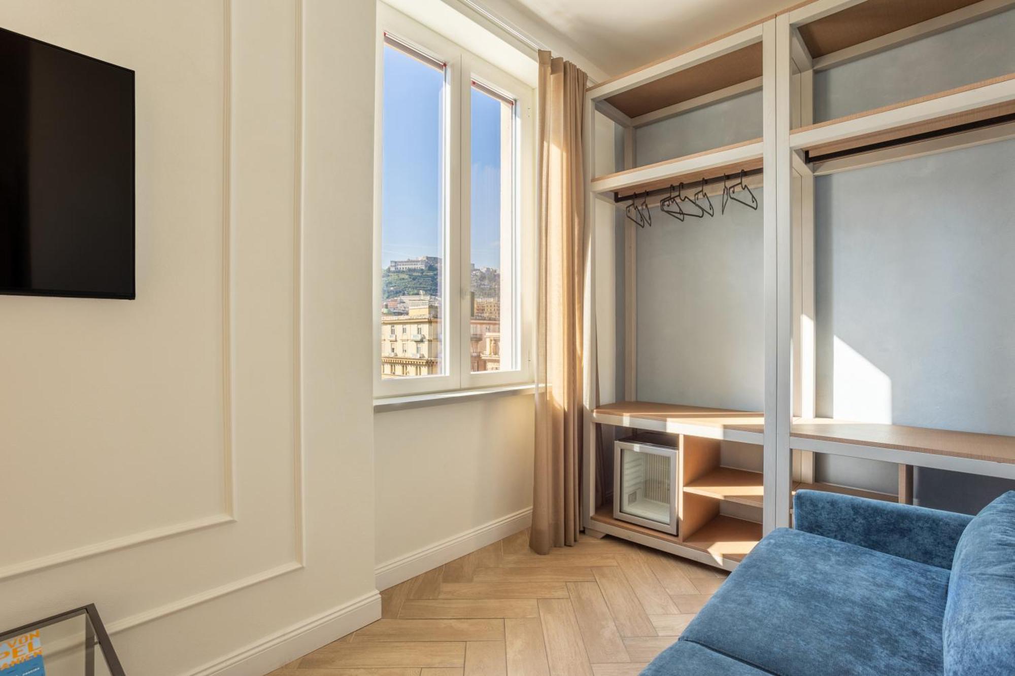 Boemi Smart Suites Napels Buitenkant foto